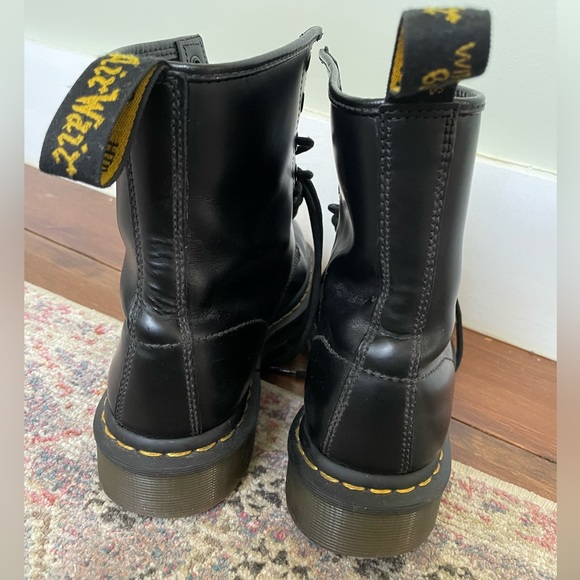 DOC MARTENS 1460 combat boots sz 8 EUC! - Picture 6 of 15